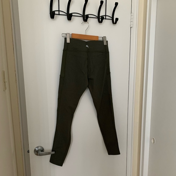Joylab Green Leggings - Picture 2 of 4